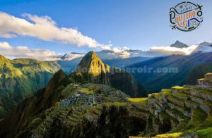 Aventura en los Andes: Trekking, Cultura y Naturaleza
